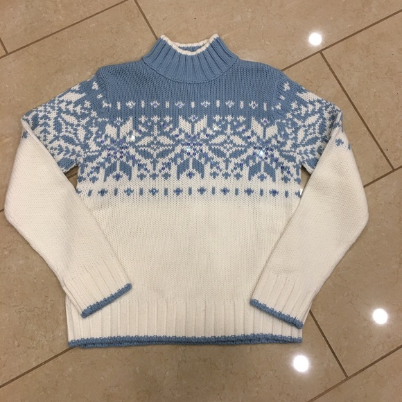 St. John's Bay Sweaters - Snowflake ivory and blue sweater size medium